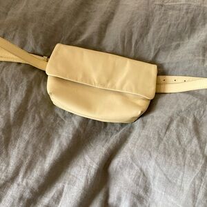 Vagabond Copenhagen leather belt bag - Citrus